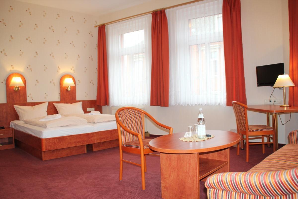 Hotel Thueringer Hof Rudolstadt Exterior photo